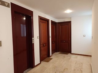 Piso en venta en Los Olivos en Huesca
