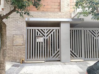 Piso en venta en Los Olivos en Huesca