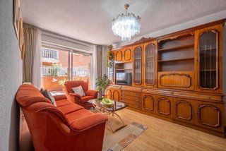 Piso en venta en Sur en Ávila