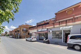 Local comercial en venta en Residencial Triana - Barrio Alto en Gabias (Las)
