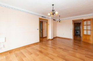 Piso en venta en Parque Ayala - Jardín de la Abadía - Huelín en Málaga
