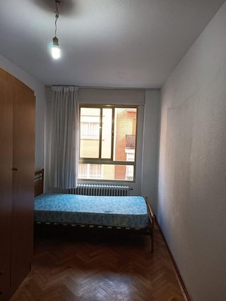 Piso en venta en Campo de la Juventud en Palencia