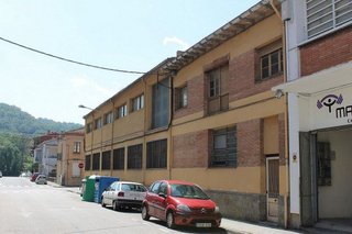 Nave industrial en venta en Olot