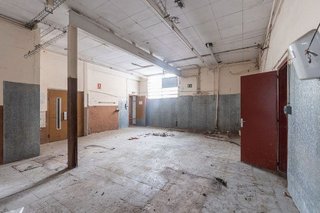 Nave industrial en venta en Olot