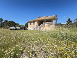 Chalet en venta en Barri Batoi - Sargento - Baradello en Alcoy/Alcoi