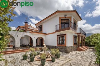 Chalet en venta en Huétor Vega