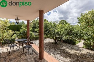 Chalet en venta en Huétor Vega