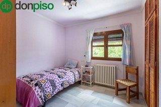 Chalet en venta en Huétor Vega