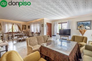 Chalet en venta en Huétor Vega
