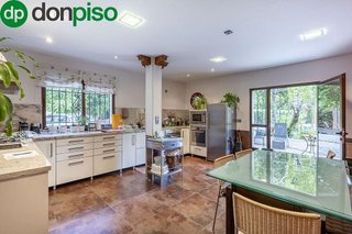 Chalet en venta en Huétor Vega
