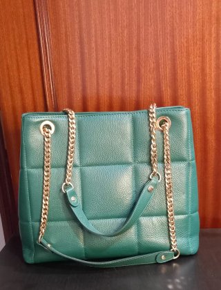 Bolso de piel auténtica acolchado
