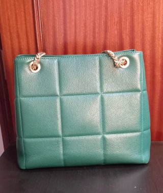 Bolso de piel auténtica acolchado
