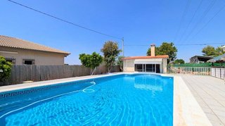 Chalet en venta en Jubalcoi en Elche