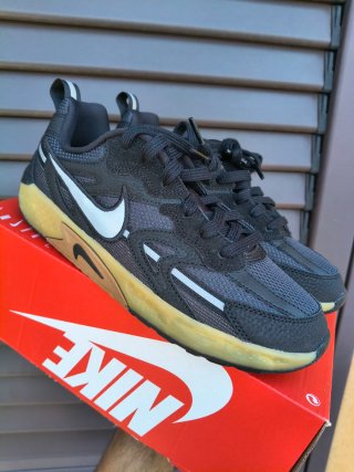 Nike Jam Donna Beige/Nero Nuove Originali
