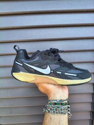 Nike Jam Donna Beige/Nero Nuove Originali