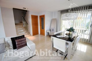 Casa adosada en venta en Zona Playa en Burriana