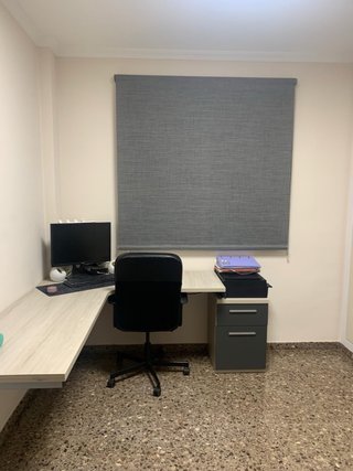 Escritorio esquinero con cajonera y estor+ armario