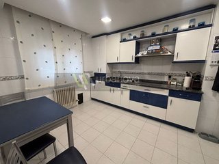 Casa en venta en Portillejo - Valdegastea en Logroño