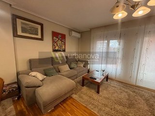 Casa en venta en Portillejo - Valdegastea en Logroño