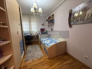 Casa en venta en Portillejo - Valdegastea en Logroño