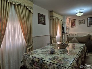 Casa adosada en venta en Hoya del Molino en Lucena