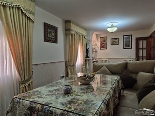 Casa adosada en venta en Hoya del Molino en Lucena