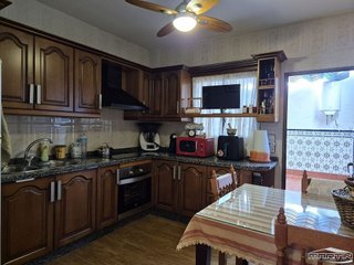 Casa adosada en venta en Hoya del Molino en Lucena
