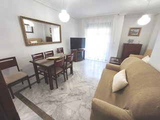 Piso en alquiler en Ciudad Jardín - Zoco en Córdoba