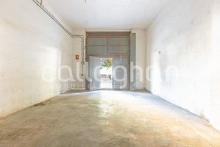Local comercial en venta en Safranar en Valencia