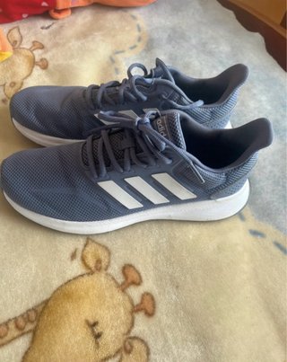 Zapatillas Adidas Azules y Blancas