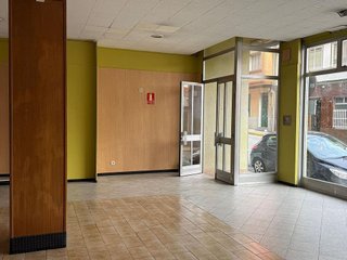 Local comercial en venta en Boiro
