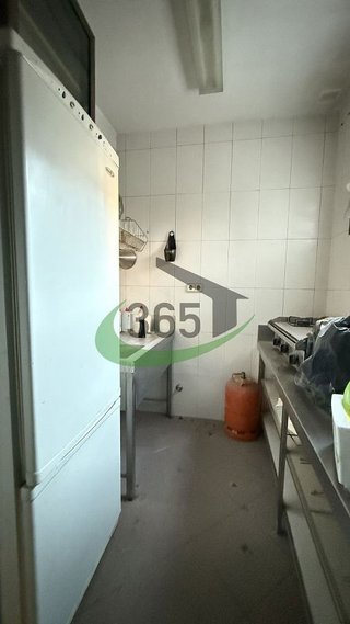Local comercial en venta en Zarzaquemada en Leganés