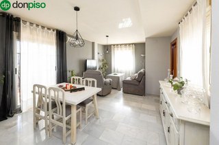 Ático en venta en Casco Histórico en Churriana de la Vega