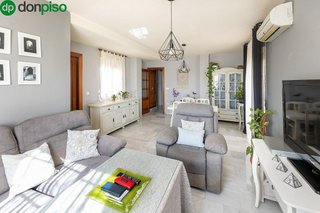 Ático en venta en Casco Histórico en Churriana de la Vega