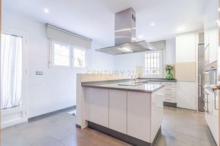 Casa adosada en venta en Motril pueblo en Motril