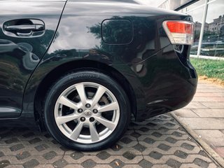 Toyota Avensis 2.0 D-4D Advance