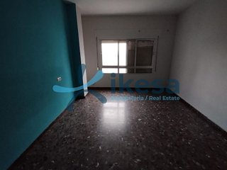 Piso en venta en Torreperogil