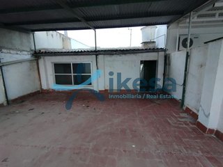 Piso en venta en Torreperogil