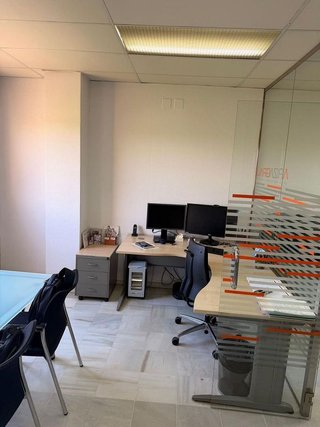 Oficina en venta en Parque Alcosa - Jardines del Edén en Sevilla