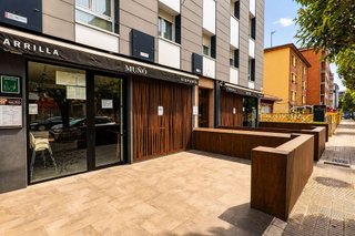 Local comercial en venta en El Coto en Gijón