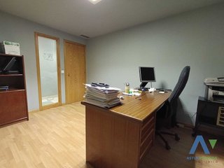 Oficina en venta en Milán - Pumarín - Teatinos en Oviedo