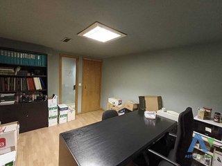 Oficina en venta en Milán - Pumarín - Teatinos en Oviedo