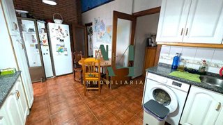 Edificio en venta en Ciudad Monumental en Cáceres