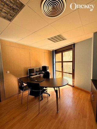 Oficina en venta en Zona Centro-Corredera en Lorca