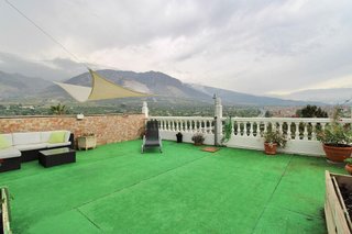 Edificio en venta en Dúrcal