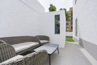 Casa pareada en venta en Nuevo Bulevar en Mairena del Aljarafe