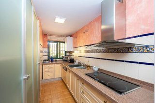 Casa adosada en venta en Crta. De la Sierra en Granada