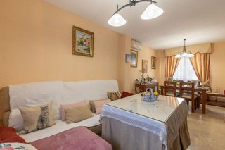 Casa pareada en venta en Residencial Triana - Barrio Alto en Gabias (Las)