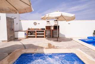 Chalet en venta en Núcleo Urbano en Chiclana de la Frontera