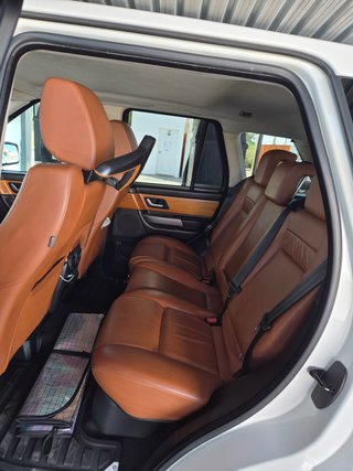 Land Rover-Range Rover Sport
